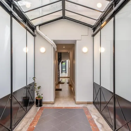 Apartment Rue Daguerre - Quiet & Welcoming & Well Connected Paris